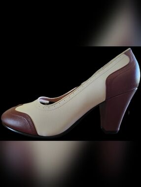 Women's Peggy 1940s Oxblood and White Heels